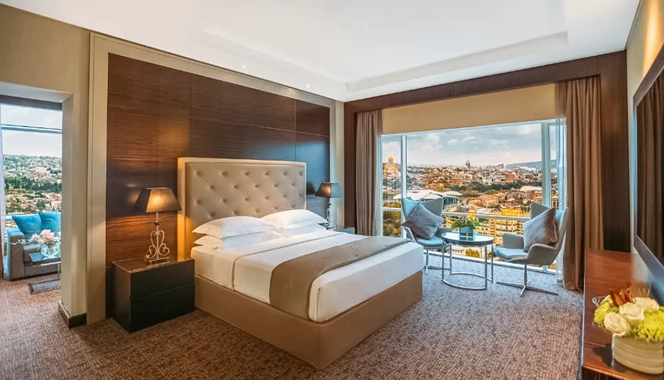 هتل بیلتمور تفلیس